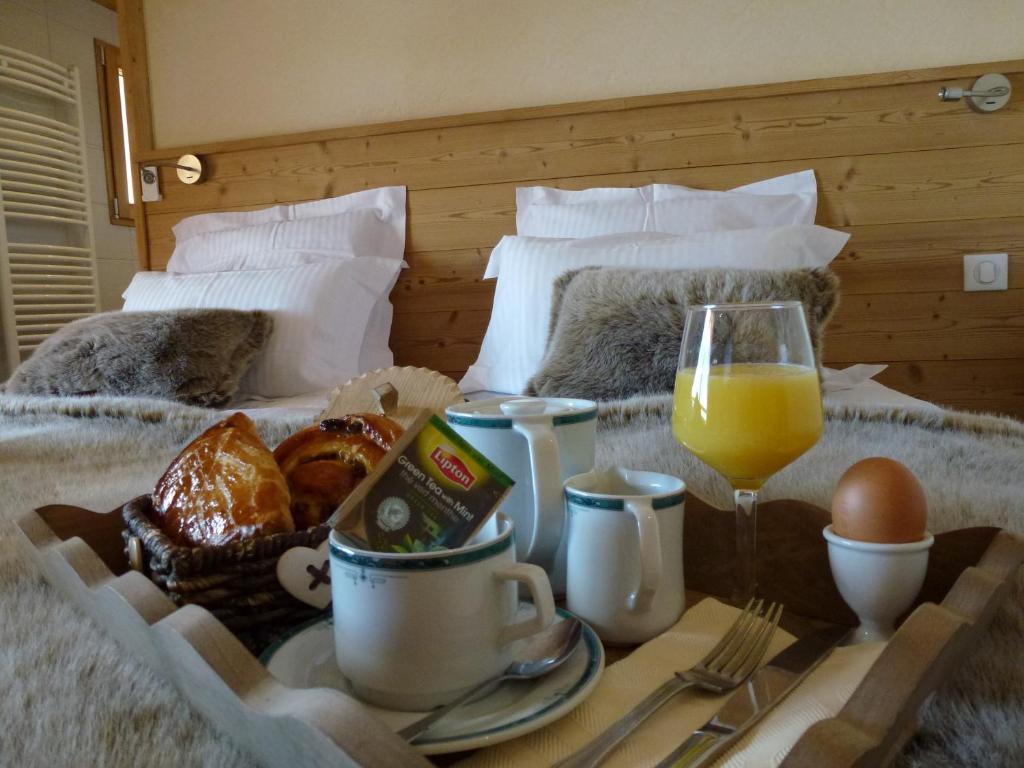 Hotel Restaurant "Les Sapins" Wellness & Gourmet Manigod Kamer foto