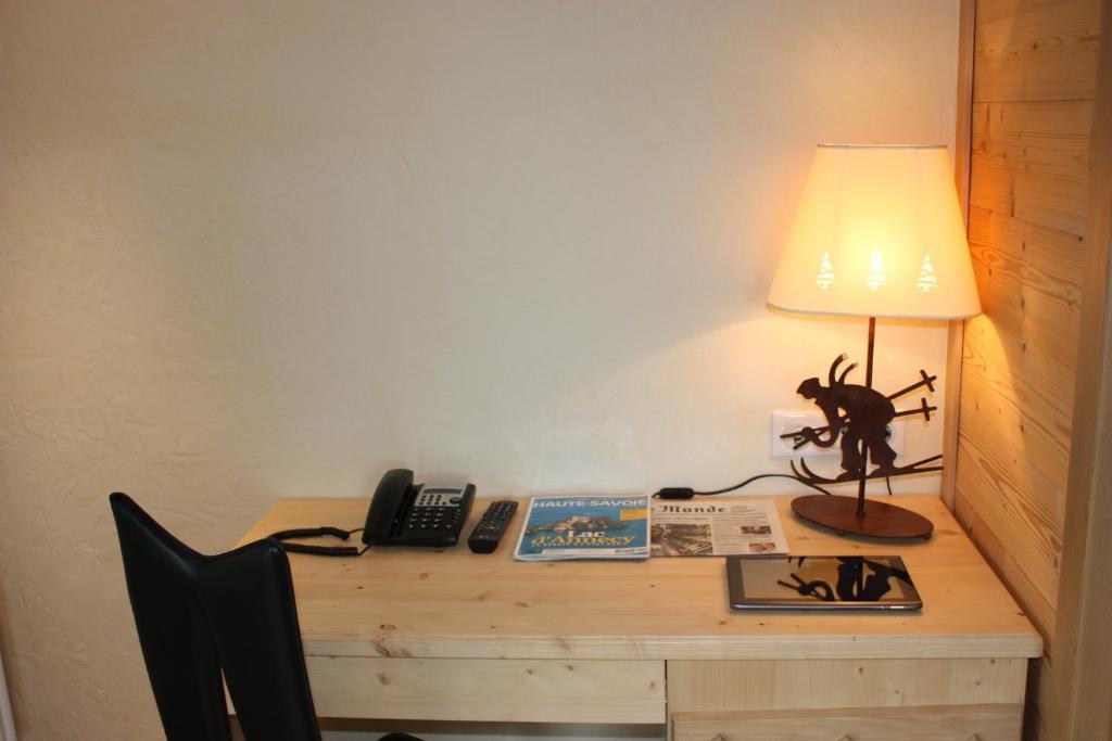 Hotel Restaurant "Les Sapins" Wellness & Gourmet Manigod Kamer foto