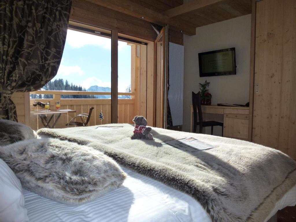 Hotel Restaurant "Les Sapins" Wellness & Gourmet Manigod Kamer foto